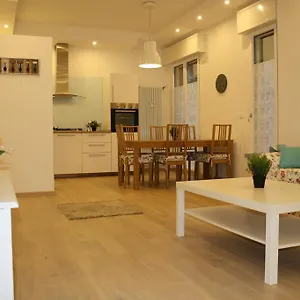 La Casa Di Apartment